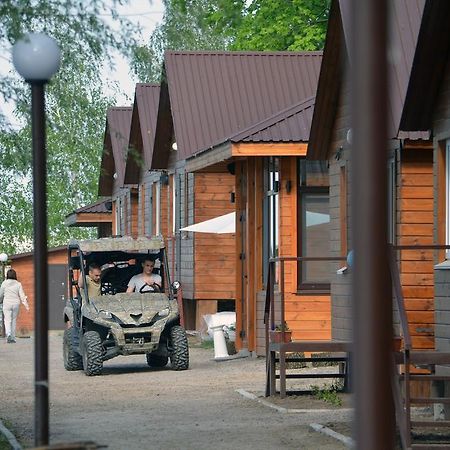 Recreational Center Rezidentsiya Hotel Yahotyn Exterior foto